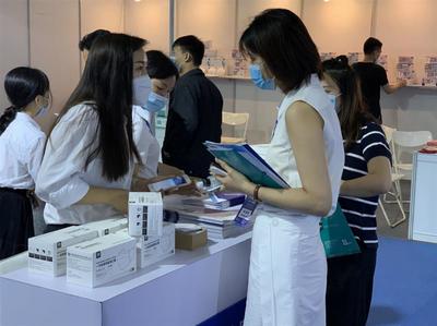 廣州國際防疫物資博覽會盛大開幕，湖南朗盾科技攜手晟海新材料共推產業革新